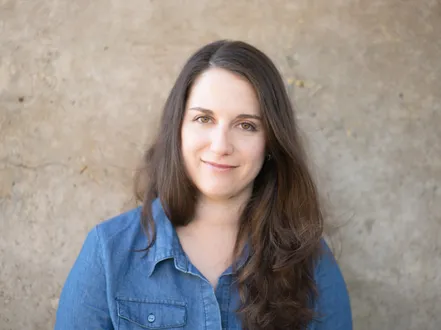 Headshot of Emma Logan